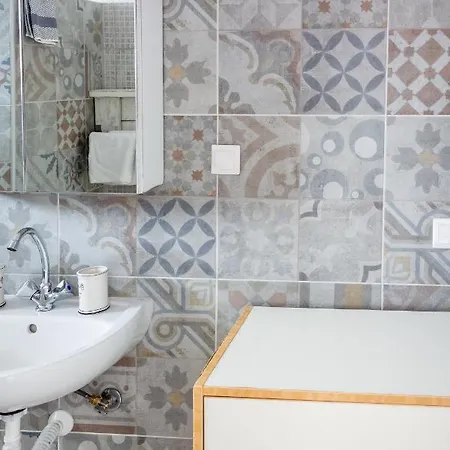 Brunis بيت ضيافة نيوي بوروي